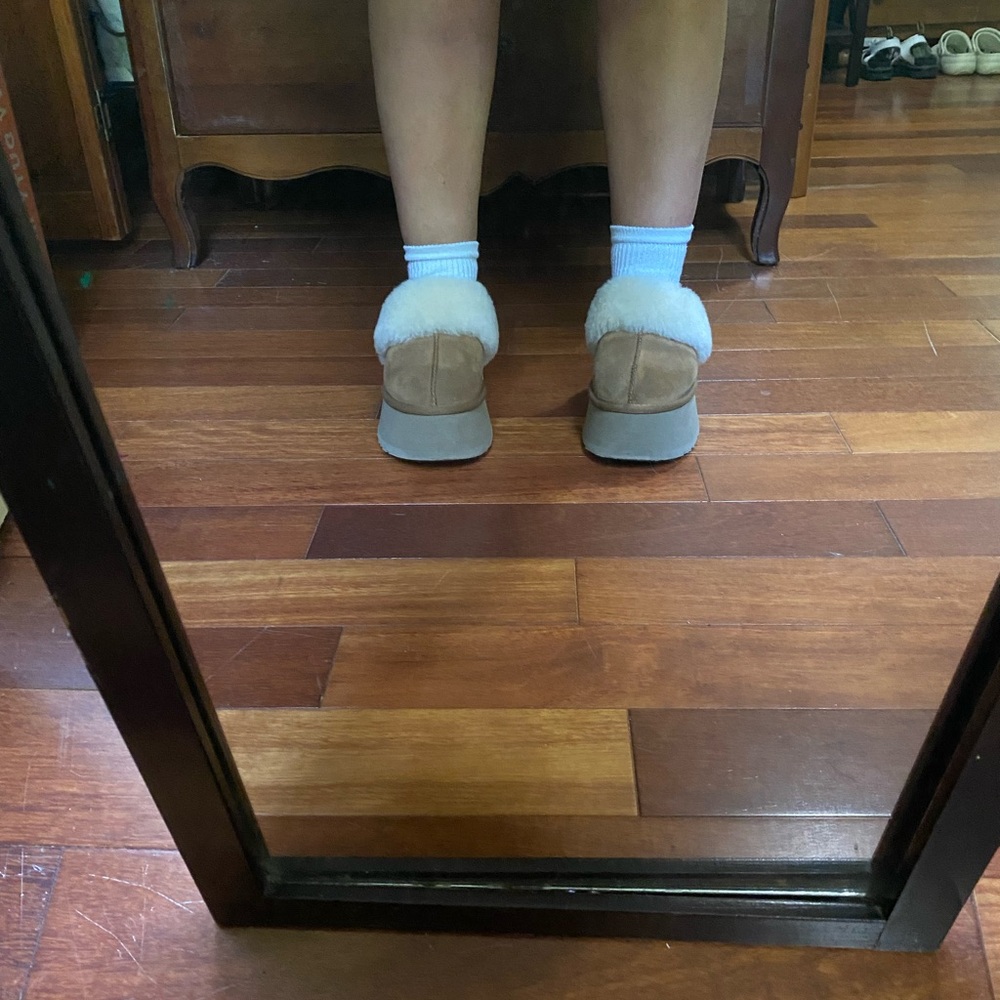 UGG Funkette Platform Slippers in Chestnut